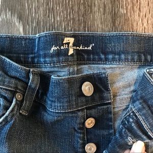 EUC 7FAM Sz 30 cropped jeans